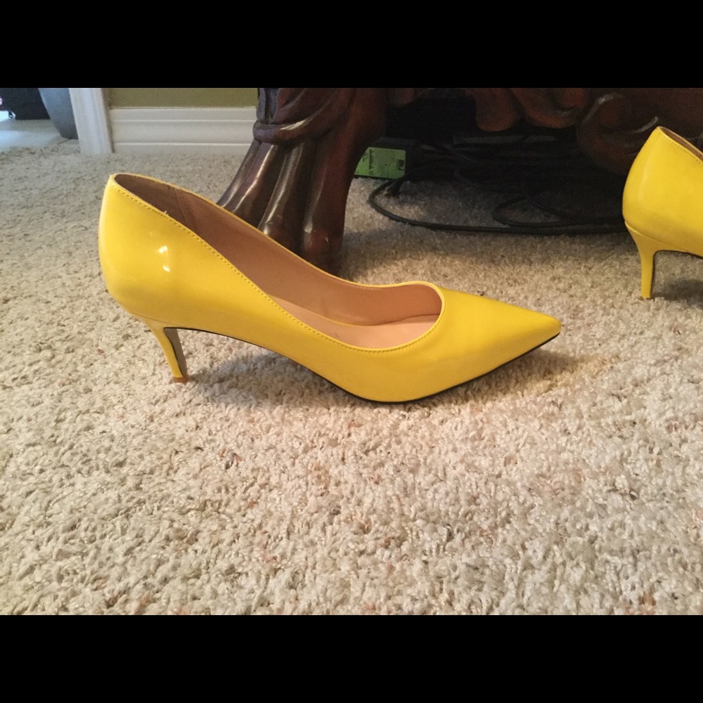 Women’s shoes